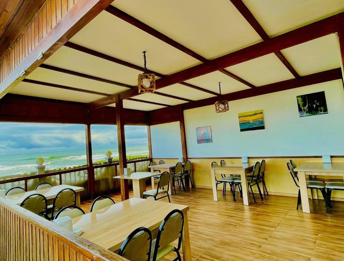 Sea Line Hotel Шекветили Экстерьер фото