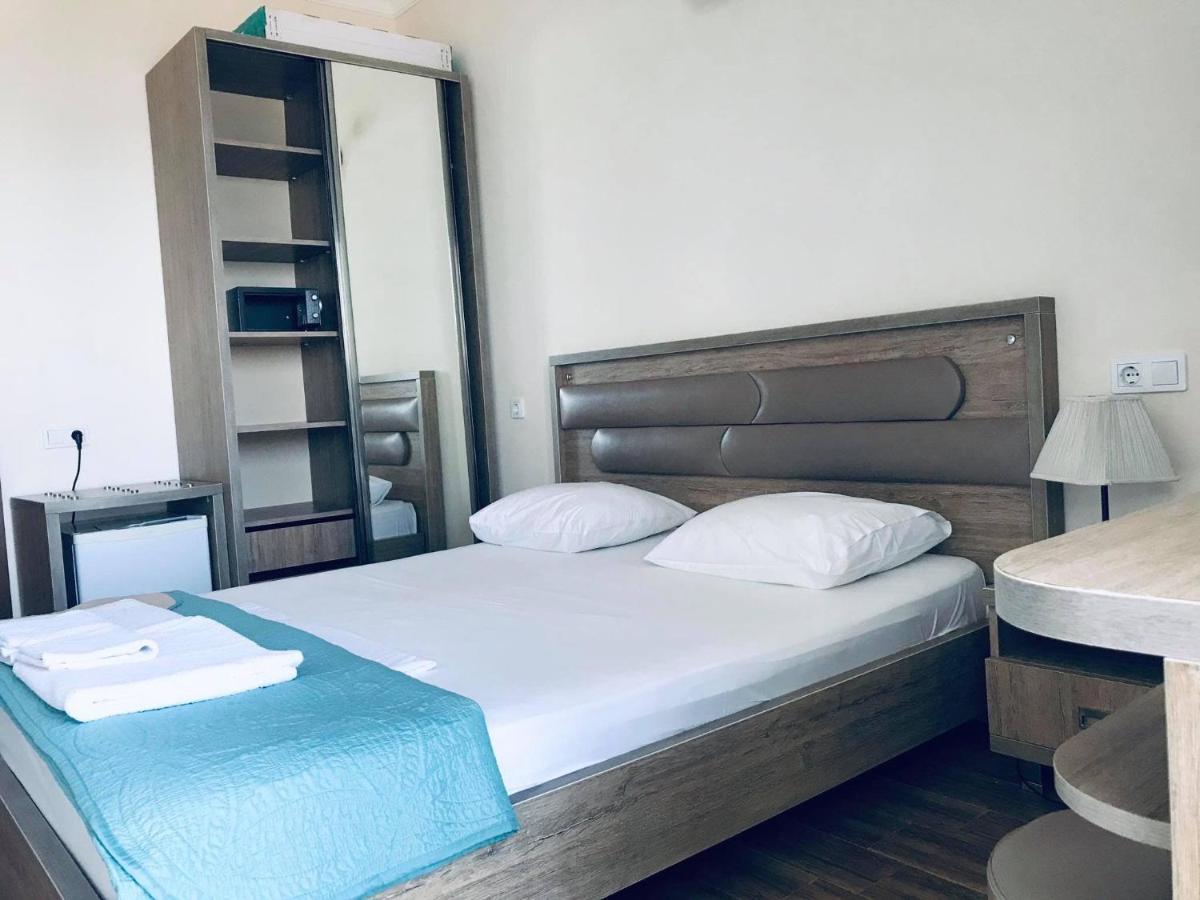 Sea Line Hotel Шекветили Экстерьер фото