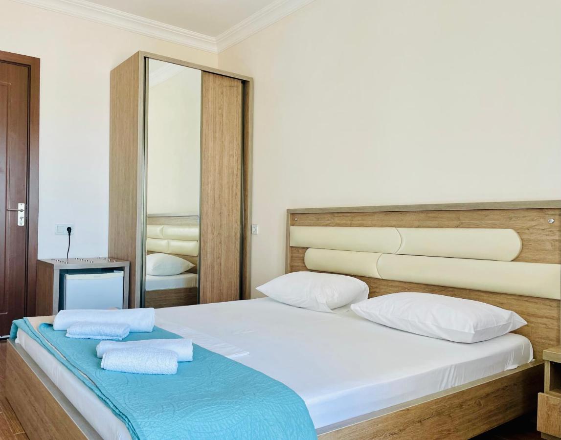 Sea Line Hotel Шекветили Экстерьер фото