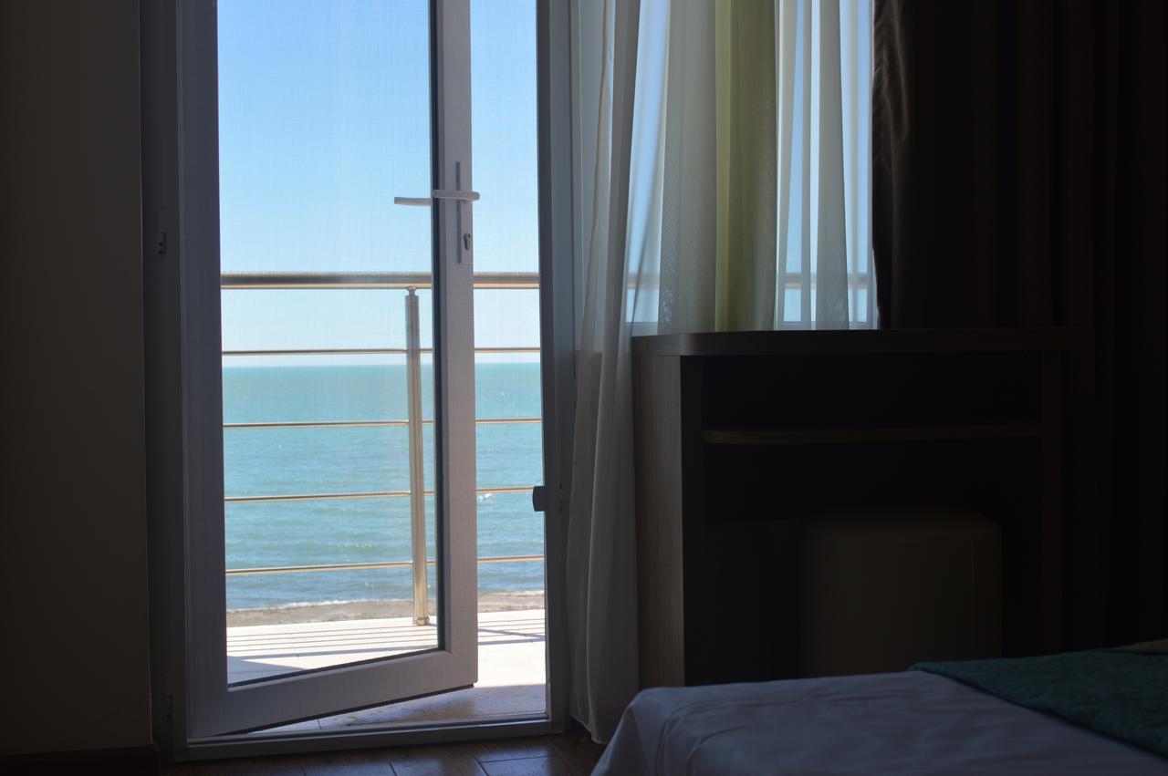 Sea Line Hotel Шекветили Экстерьер фото