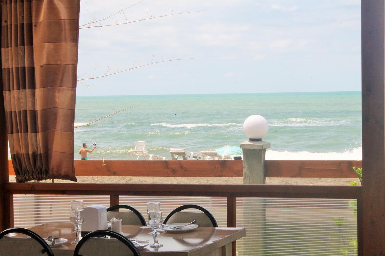Sea Line Hotel Шекветили Экстерьер фото